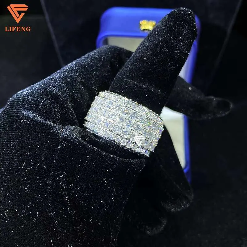 Anello Lifeng con moissnaite VVS di alta qualità e diamanti, impreziosito da diamanti._voghion.com