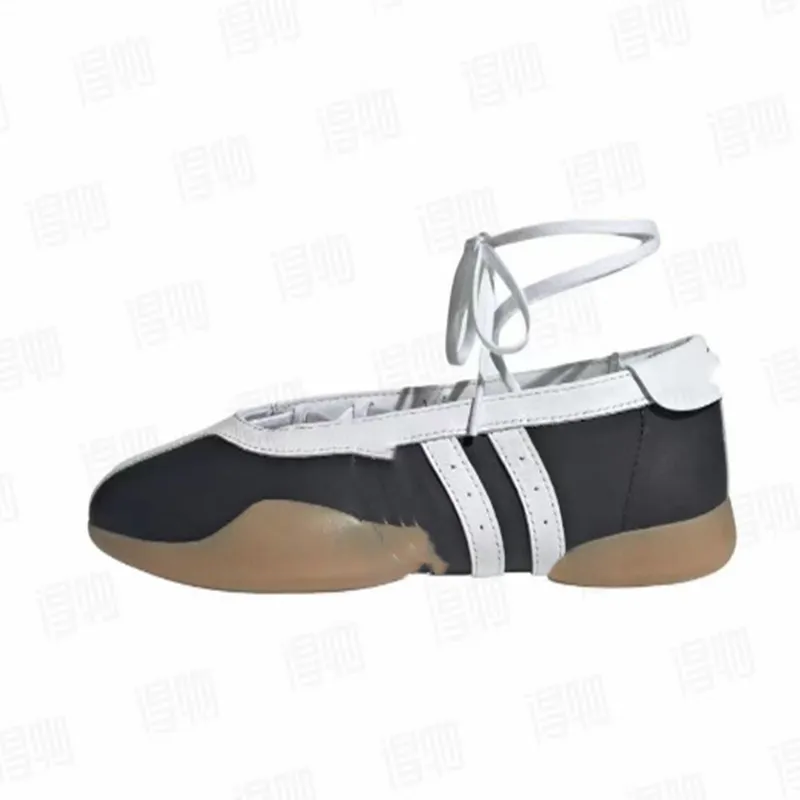 adidas gazelle silver green womens adidas TAEKWONDO W Core Black/Footwear White/Gum [NQY67/JQ4775] main image 1