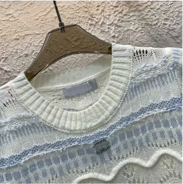 Pull Femme Manches Courtes En Faux Cachemire – Fin, Thermique, Col V – Polyester, Couleur Multicolore – Neuf Avec étiquettes