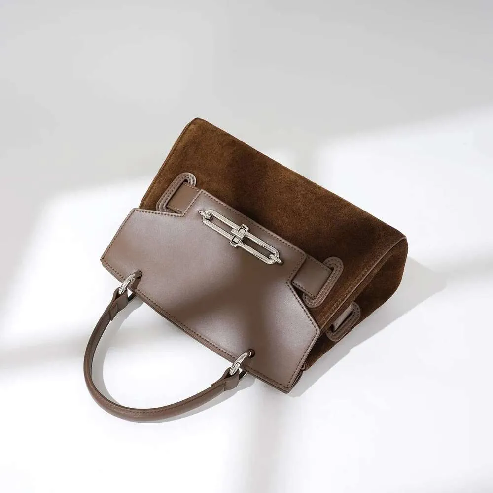 Modieuze, eenvoudige dames schoudertas, niche dameshandtas van echt leer, nieuw model crossbodytas voor motoruitrusting_voghion.com