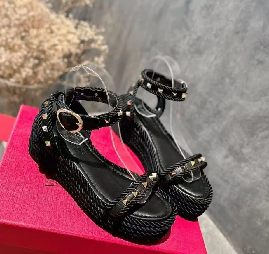 ○ DHgate Elegantes Sandalias De Cuñas De Verano: Tacones De Plataforma De  Evasión Para Mujeres, Peso Ligero Para Uso Diario, Zapatos De Boda De  Fiesta EU 35 43 | Comodidad Flexible, image size:922x870