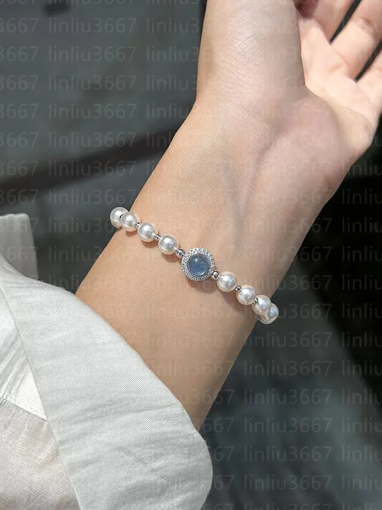 Fashion Jewelry Chic Ladies' Copper sliver Bracelet adorned with Diamonds Comes with Luxury Gift Box Charm bracelet Lady Party