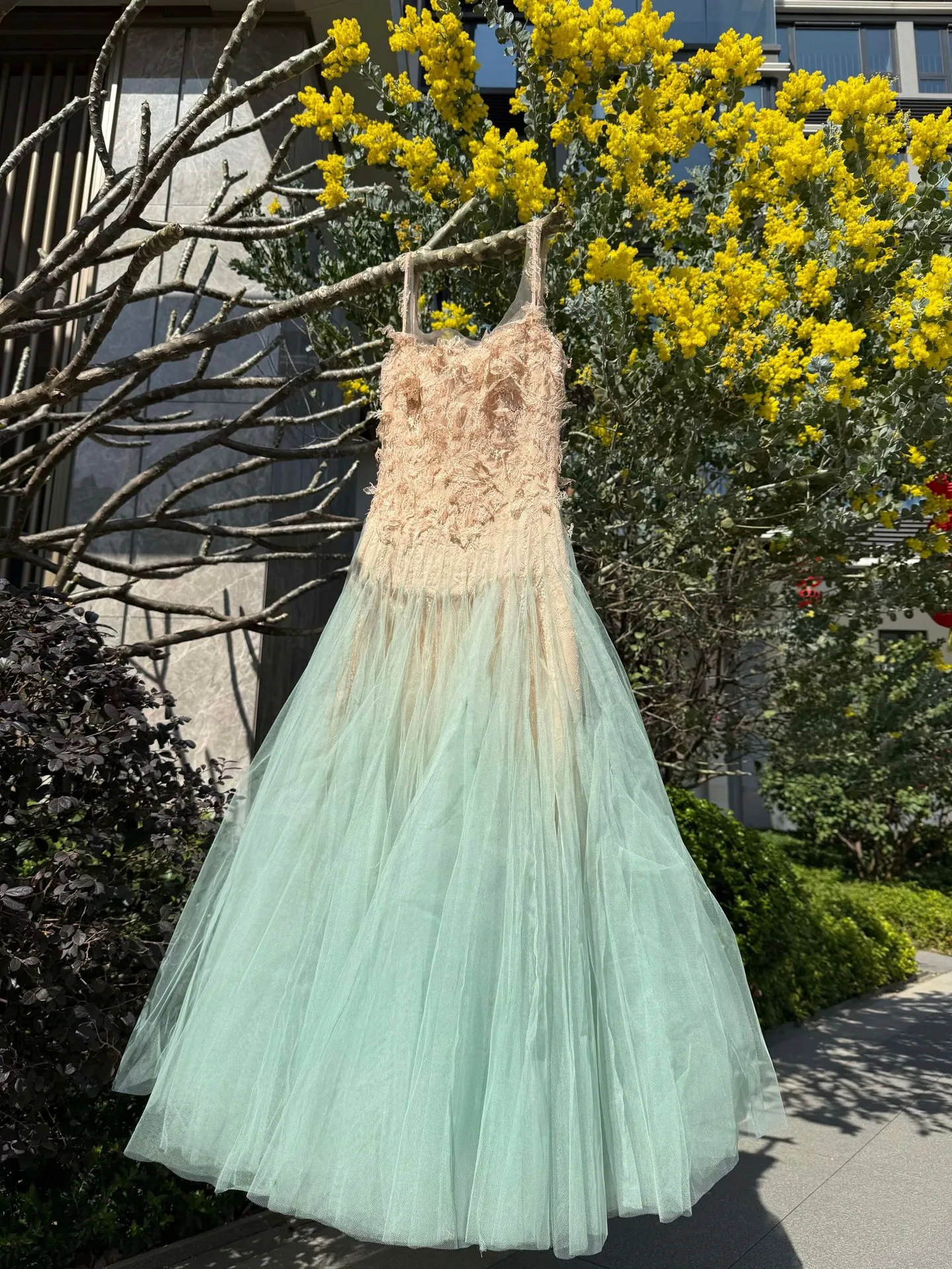 open lace back dress Amazon.com: IWFEV Lace Pleated Dress Puff Sleeve Mid-Calf Short Sleeve Midi  Dress Hollow Party Evening Dress M Black : Clothing, Shoes & Jewelry
