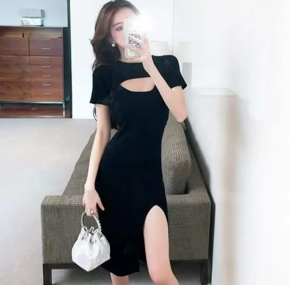Woman Clothing Casual Dresses Short Sleeve Summer Womens Dress Slit Skirt  Outwear Slim Style With Budge Designer Lady Sexy Dresses A003