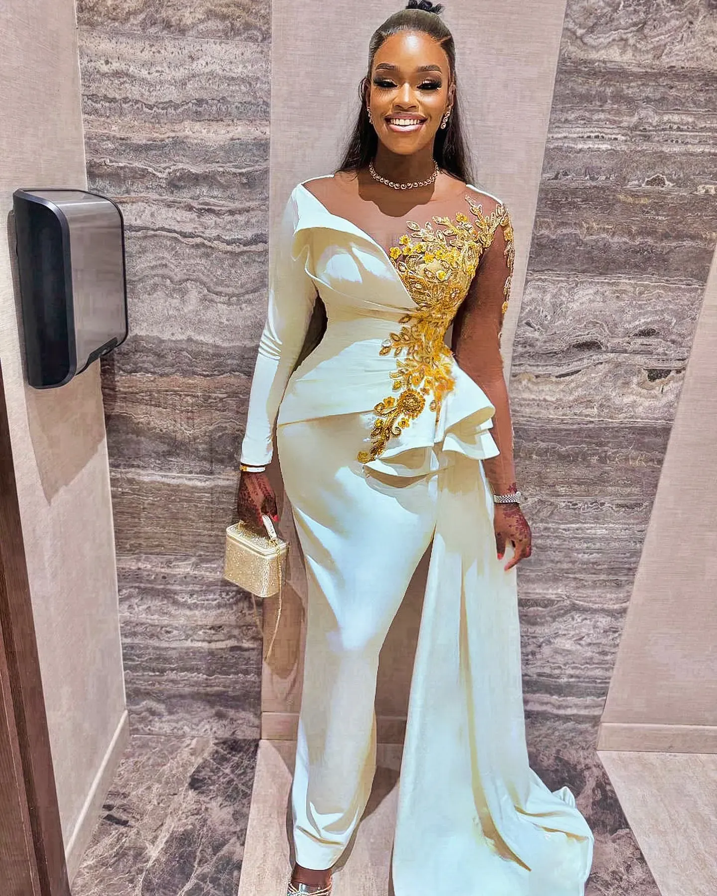 Elegant African Ivory Formal Evening Dresses With Gold Lace