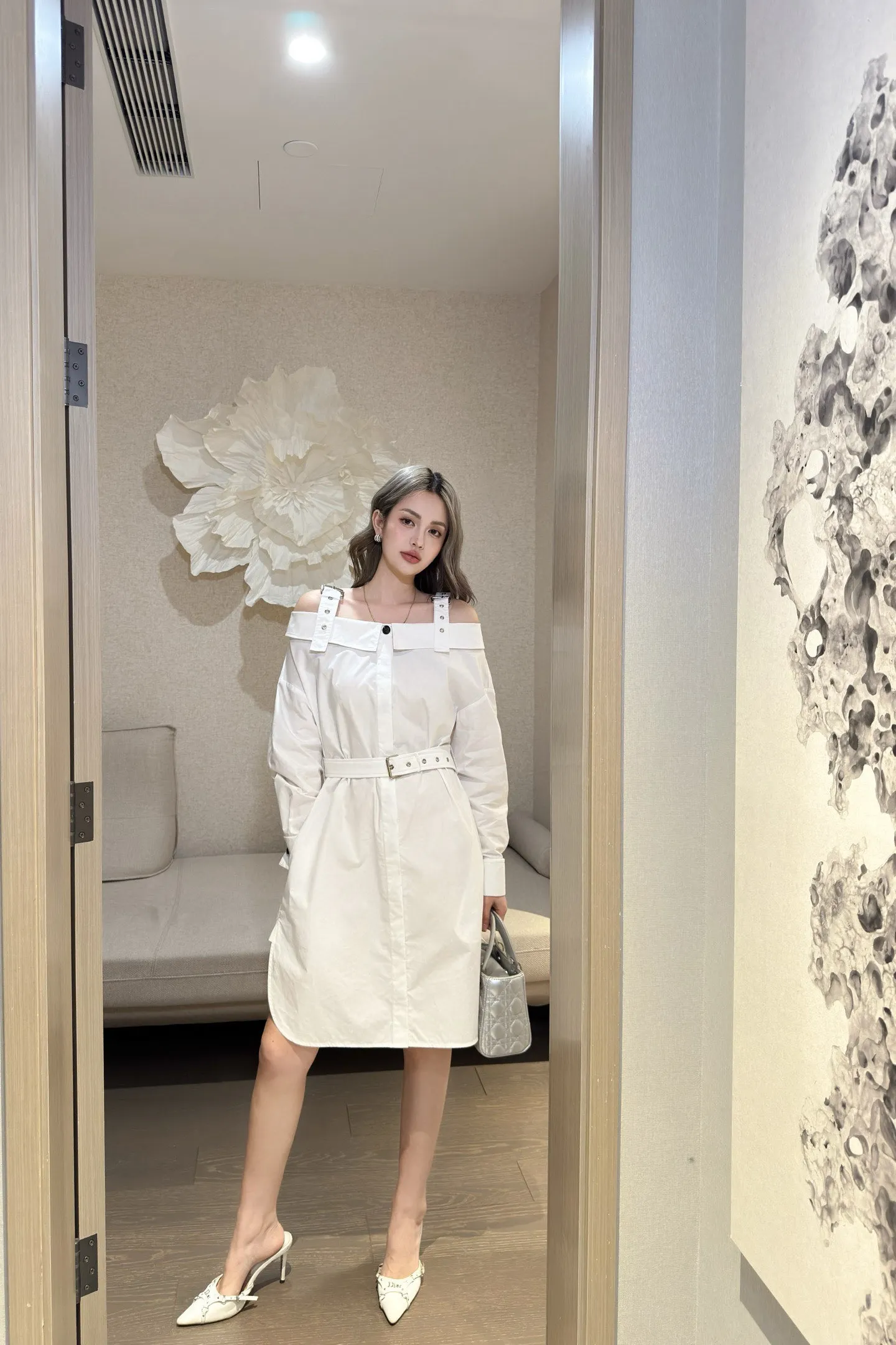 green emerald velvet dress Orlena white flowy shirt dress for a daytime guest. Made in Spain