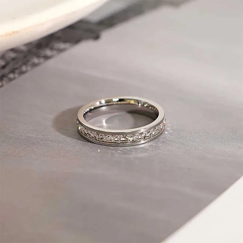 Bague de luxe unisexe en acier inoxydable avec oxyde de zirconium_voghion.com