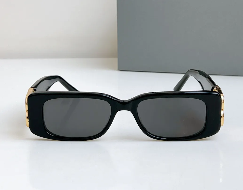 Small Frame Sunglasses: Retro Rectangular Sun Glasses For  display picture 1