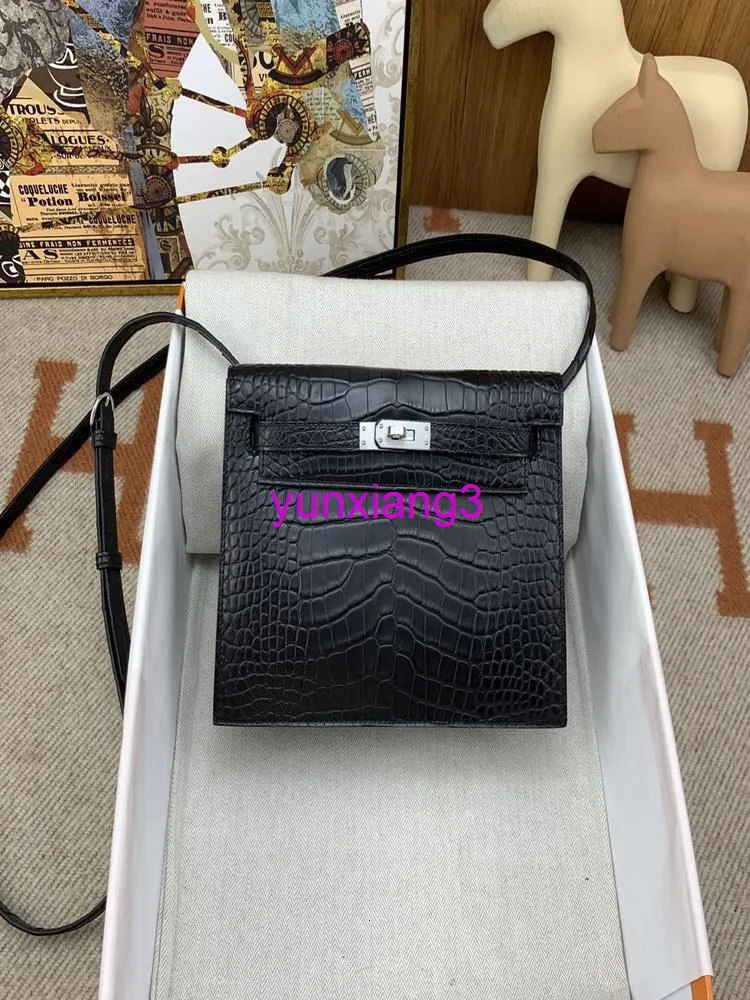 Borsa In Pelle Di Coccodrillo Misty Block Di Design Di Lusso