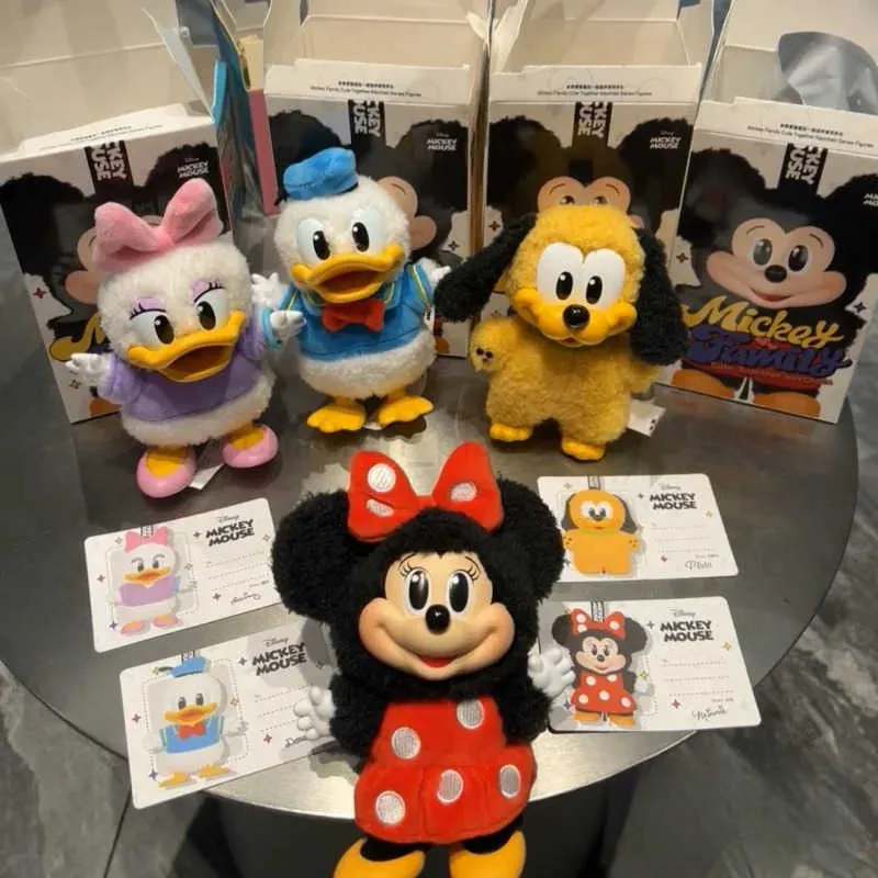 Disney Genuine Popmart Mickey Family Cute Together Keychain