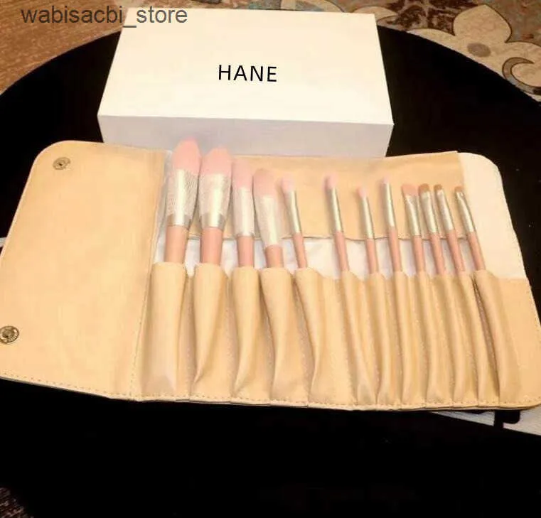 Luxury Nude Brush Set For Women   Includes... 