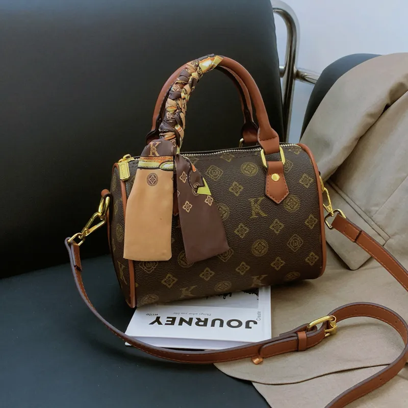Women's Slanted Shoulder Handbag, Multifunctional And Fashionable Pillow Bag, Classic And Versatile_voghion.com