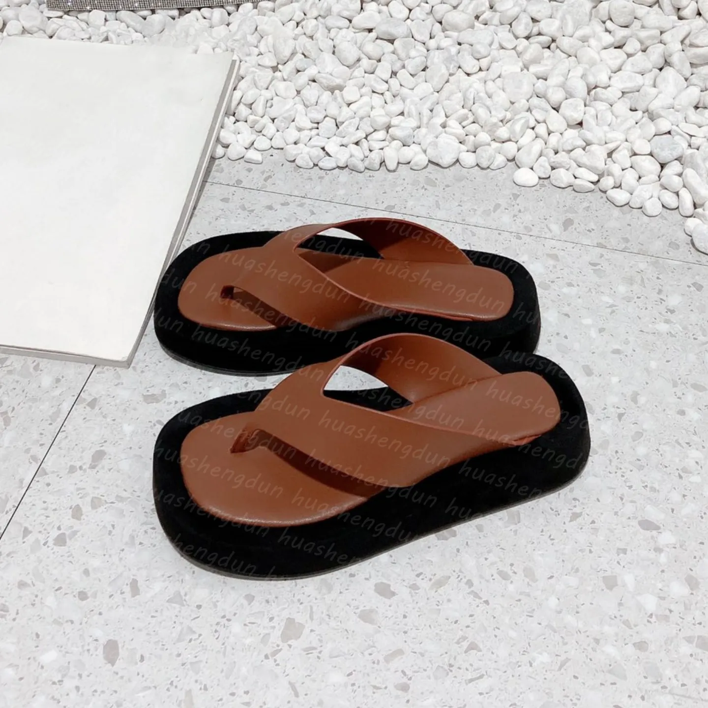 DHgate.com:THE ROW Ginza Flat Heel Platform Slider Fabric