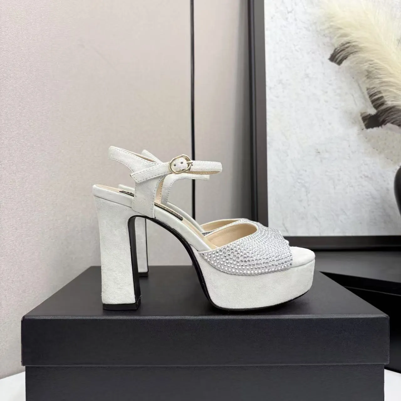 Luxury Thin High  Women Textured Top Design Slide Sandal for Ladies Peep Toe Elegant Designer Heels
