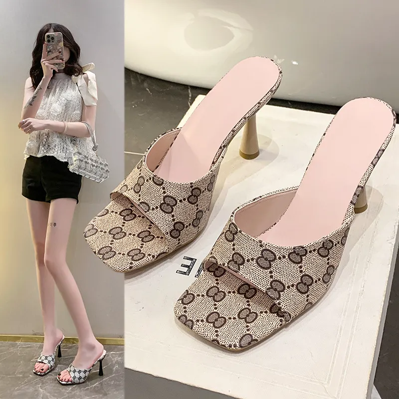 hot Free Shipping Designer Sandals For Woman 2025 New Style Breathable And Fashionable Outdoor Recreation Stiletto Heel_voghion.com