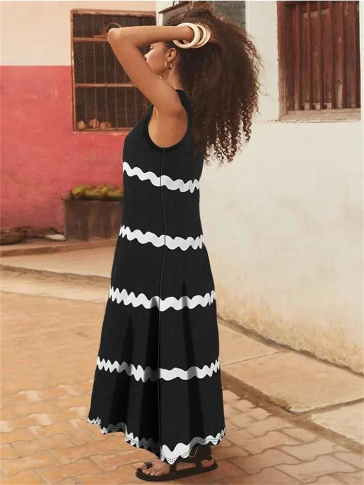 Plus Size Elegant Striped Maxi Boho Maxi Dress with Short Sleeves for Women - Perfect for Summer Holidays - Wholesale Dropshipping in 2025