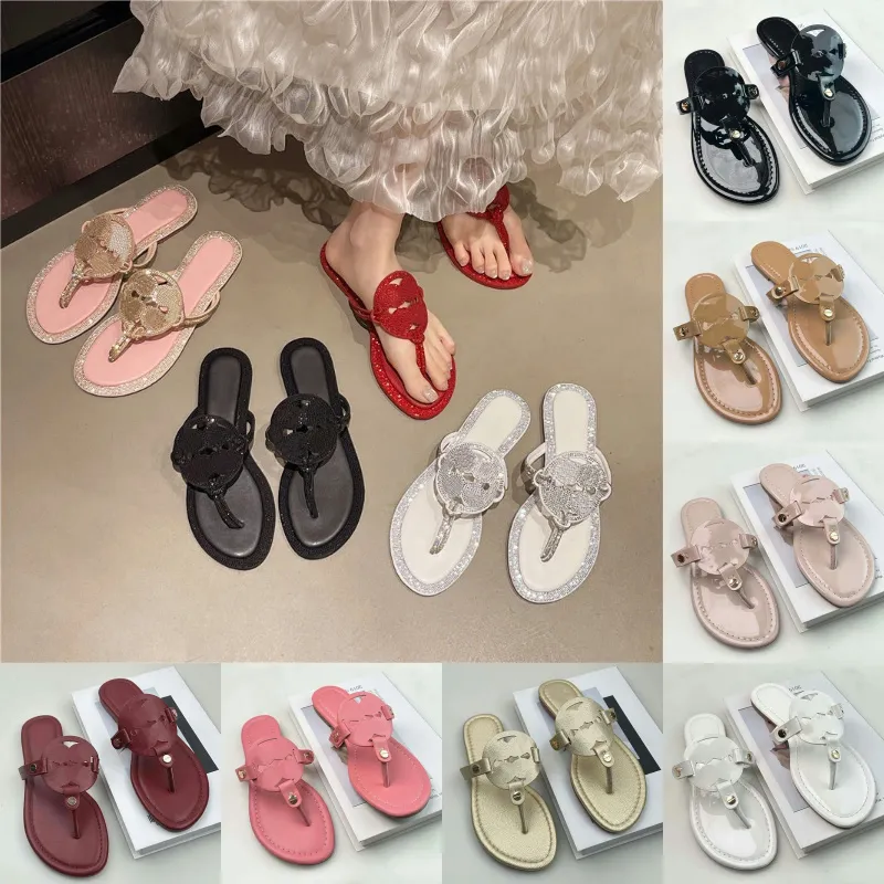Designer Shoes Womens Slippers and Sandals Fashionable Summer Slippers Herringbone Slippers Flat Bottom Beach Shoes Toe Slippers Designer Sandals Sizes 35-43