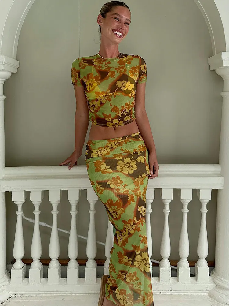floral printed midi dress Draper James Selena V-Neck Midi Dress