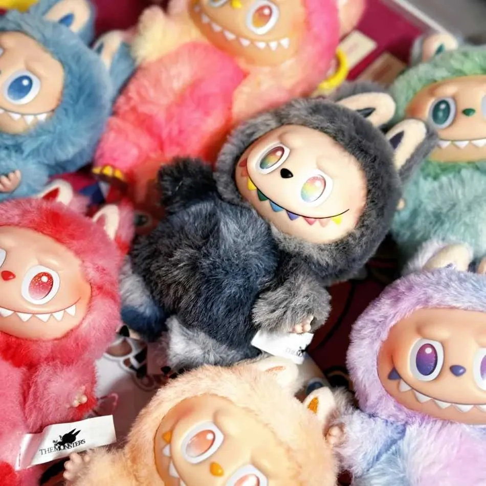 DHgate.com:Labubu Energy 3.0 Blind Box - Collectible Vinyl