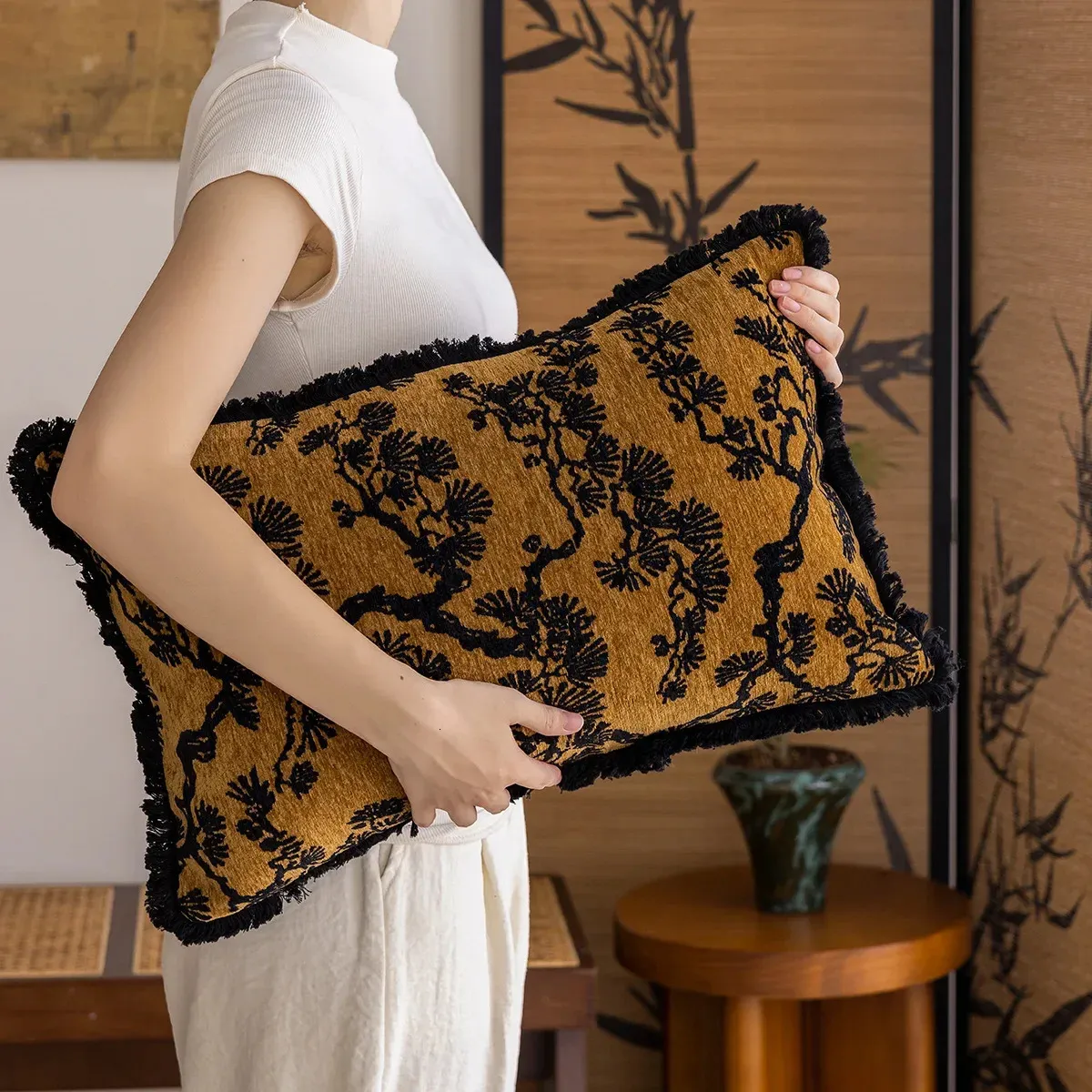 Romandeco Federe Cuscino Divano 45x45 Cm: 2 Pezzi In Jacquard Marrone, 100% Poliestere, Con Cerniera Nascosta, Lavabili, Solo Federe