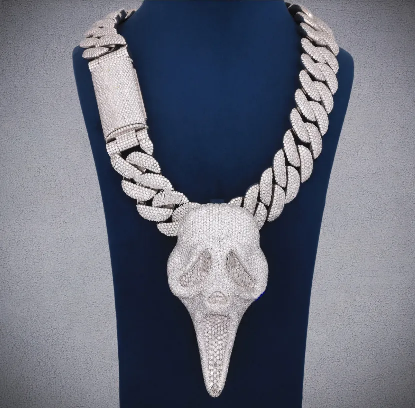 Handgefertigter Anhänger aus 925er Silber mit Horror-Maske für Herren, stylische Hip-Hop-Halskette mit funkelnden, im Labor hergestellten Diamanten_voghion.com
