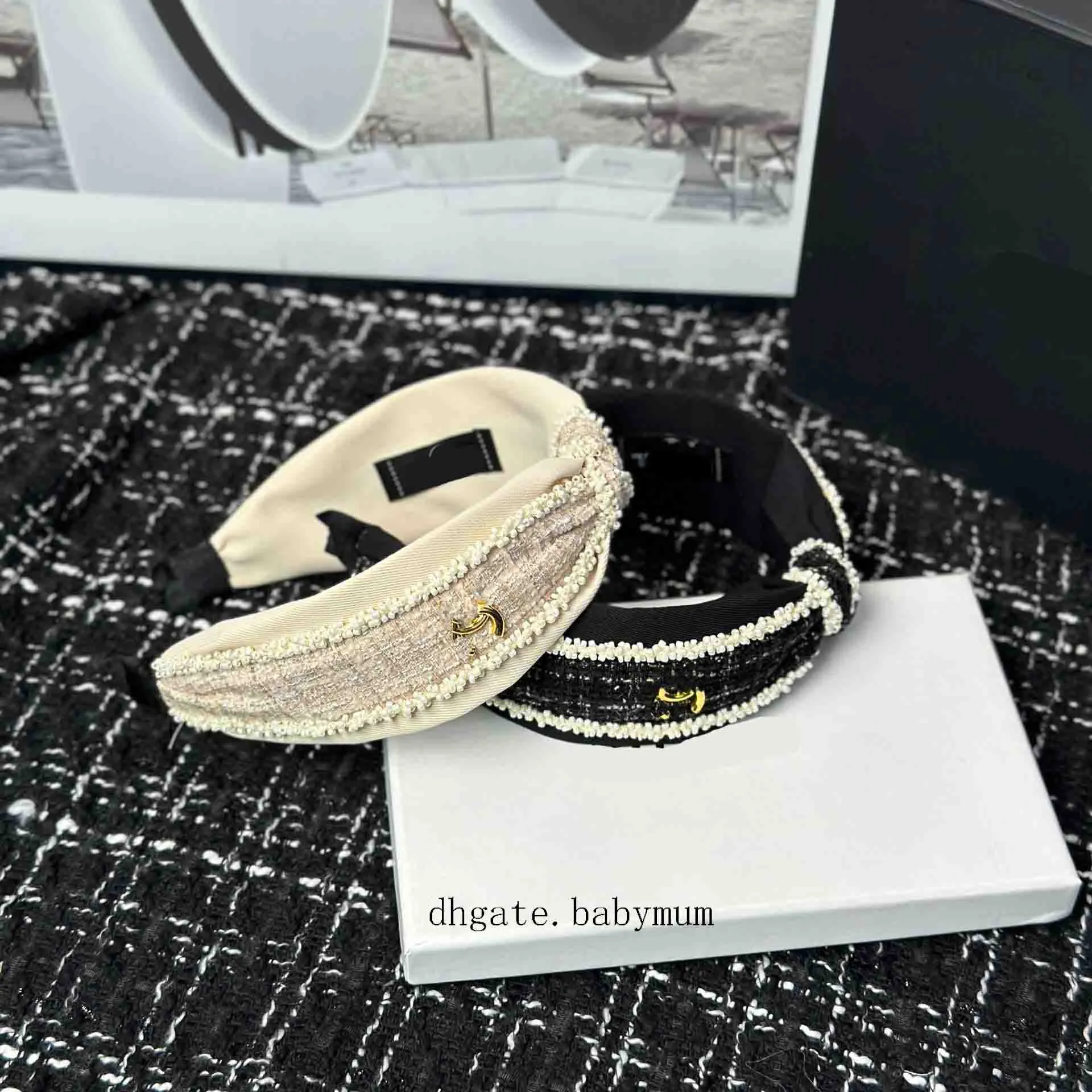 Women's Wide Side Letter Embellished Hairband  ... 