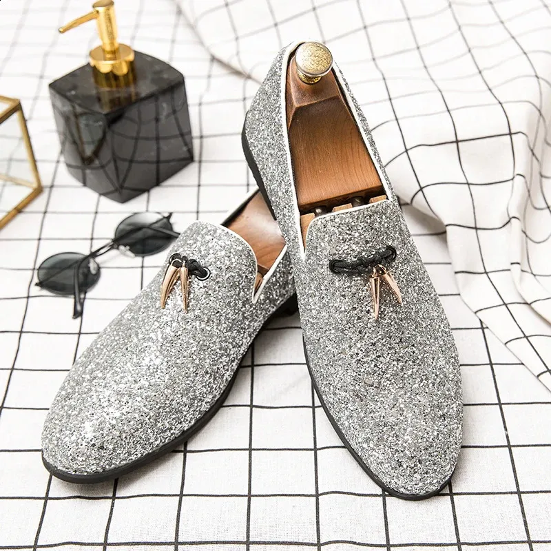 Wholesale Silver Glitter Mens Silver Loafers Mens Slip On  display picture 3