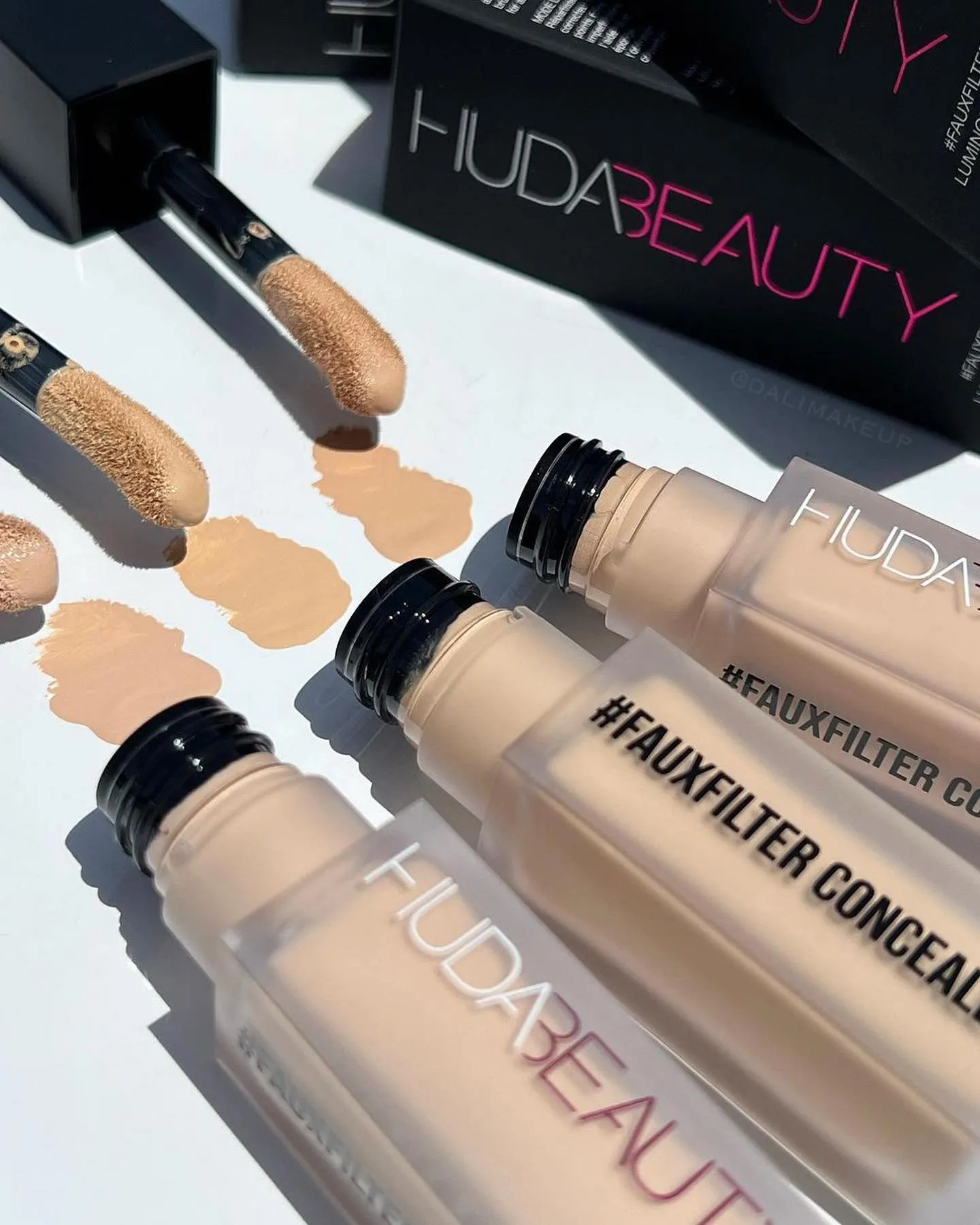 Huda Long Lasting Faux Liquid Infallible Concealer... 