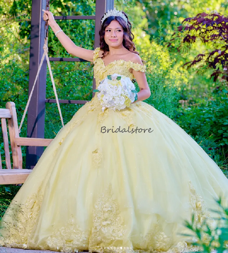 Elegantes Vestidos Amarillos 15 Años Quinceañera 2026 Fuera Del Hombro Flor  De Encaje Dulce 16 Vestido Princesa Vestido De Fiesta Vestidos De Fiesta De  Cumpleaños Mascarada Xv Para De 133,1 € | DHgate, image size:900x1000