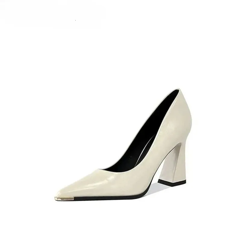 Autumn Women Classics Pumps Ladies Shallow Slip On Leather Eelgant Pointed Toe Party Club Shoes 251209_voghion.com