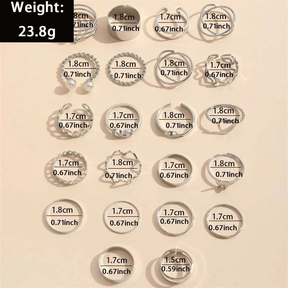 Conjunto de 22 anéis de design geométricos com pérolas_voghion.com