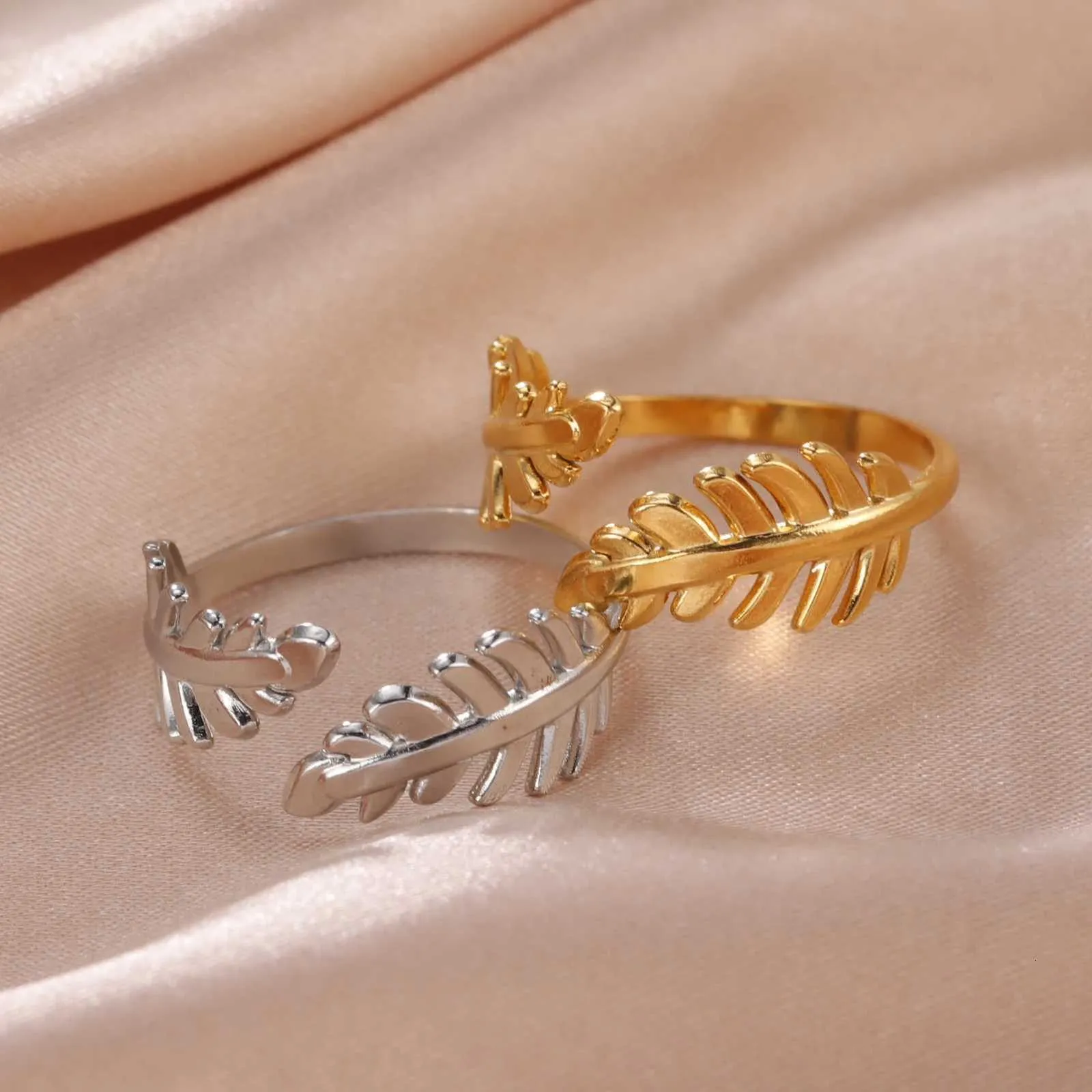 Adjustable Gold Stainless Steel Designer Ring For Women_voghion.com