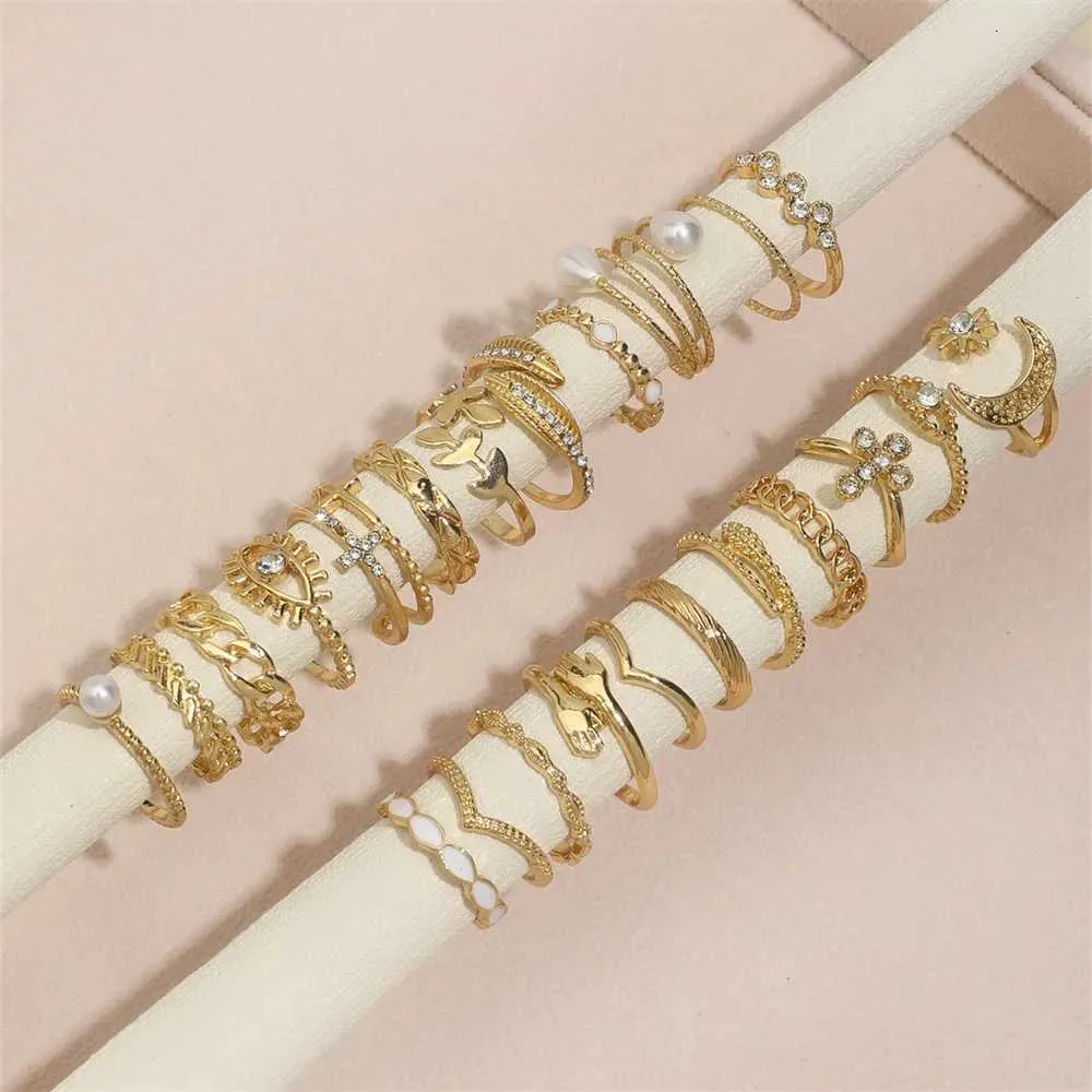 Designer ringar set vintage stil måne och stjärna guld_voghion.com