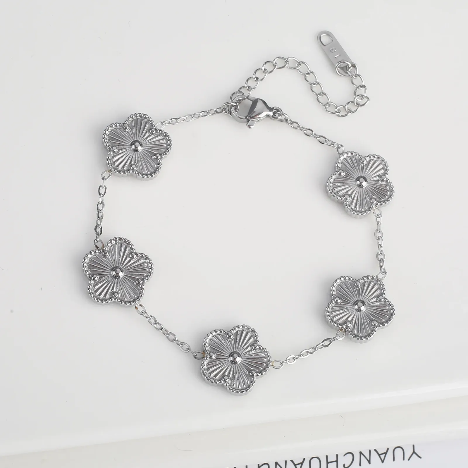 Bracciale fiore colorato, in acciaio inox, da donna, modello Nyla