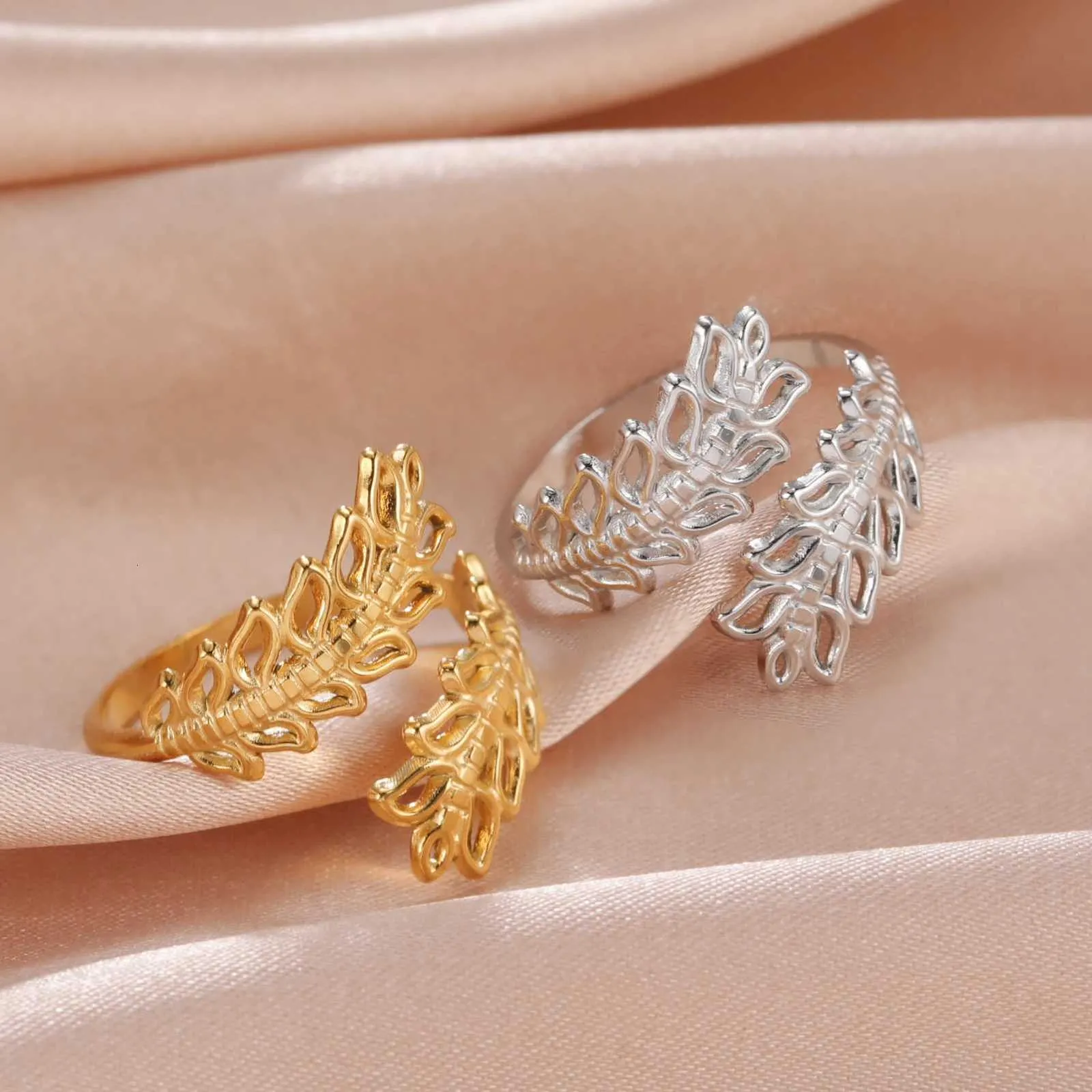 Adjustable Gold Stainless Steel Designer Ring For Women_voghion.com