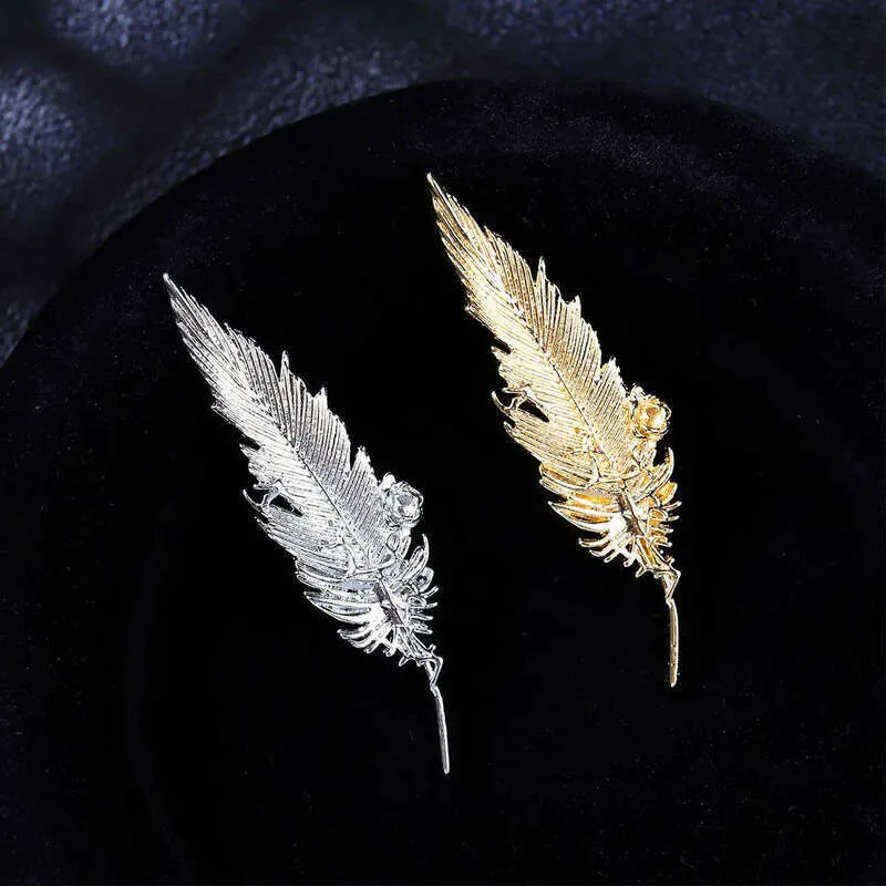 Retro Metal Feather Leaf Brooch Men Suit Shirt Lapel Pin Corsage Dress Badge Brooches For Women Fashion Jewelry_voghion.com