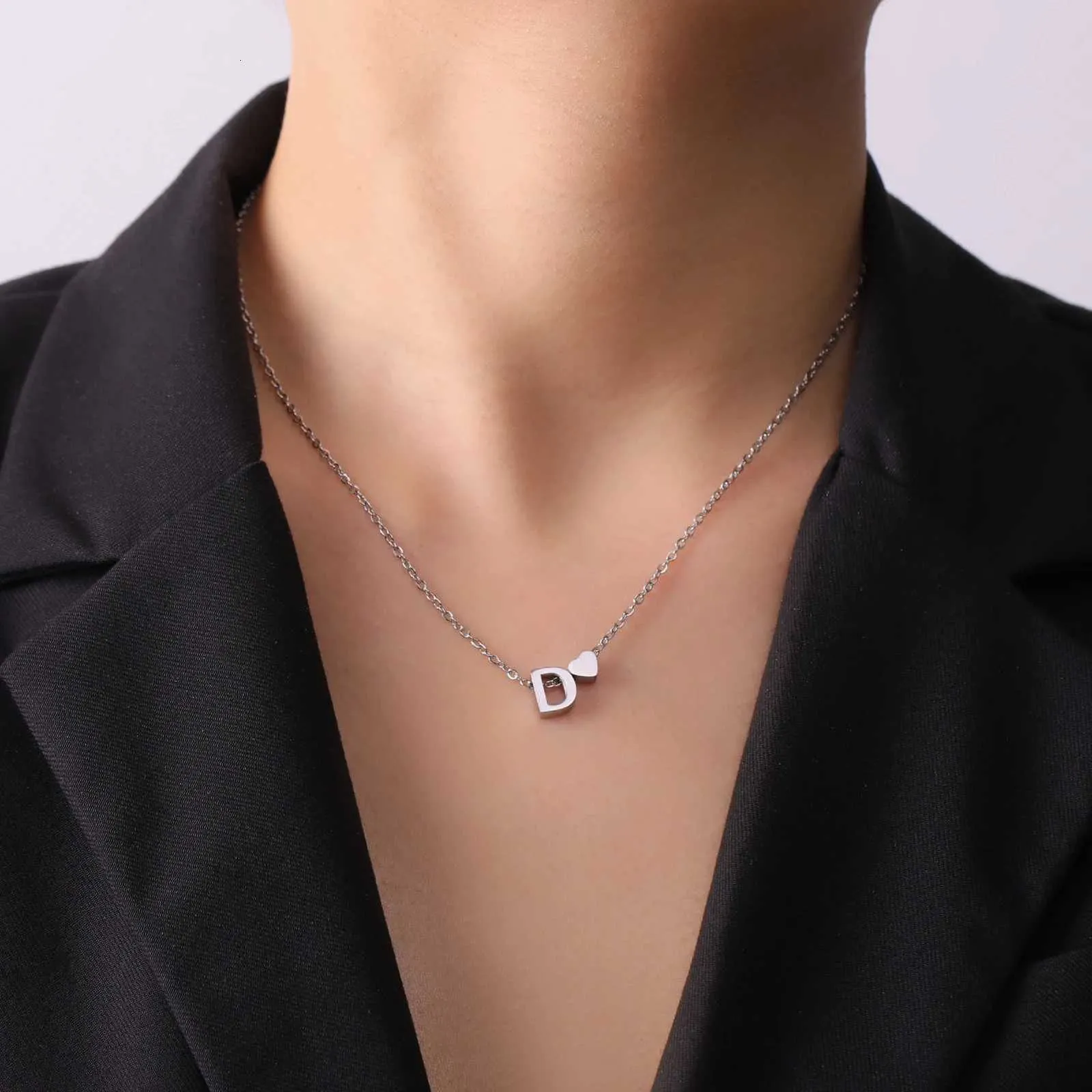 Halskette Mit Herz-anhänger Und Initialen Für Damen Edelstahl_voghion.com