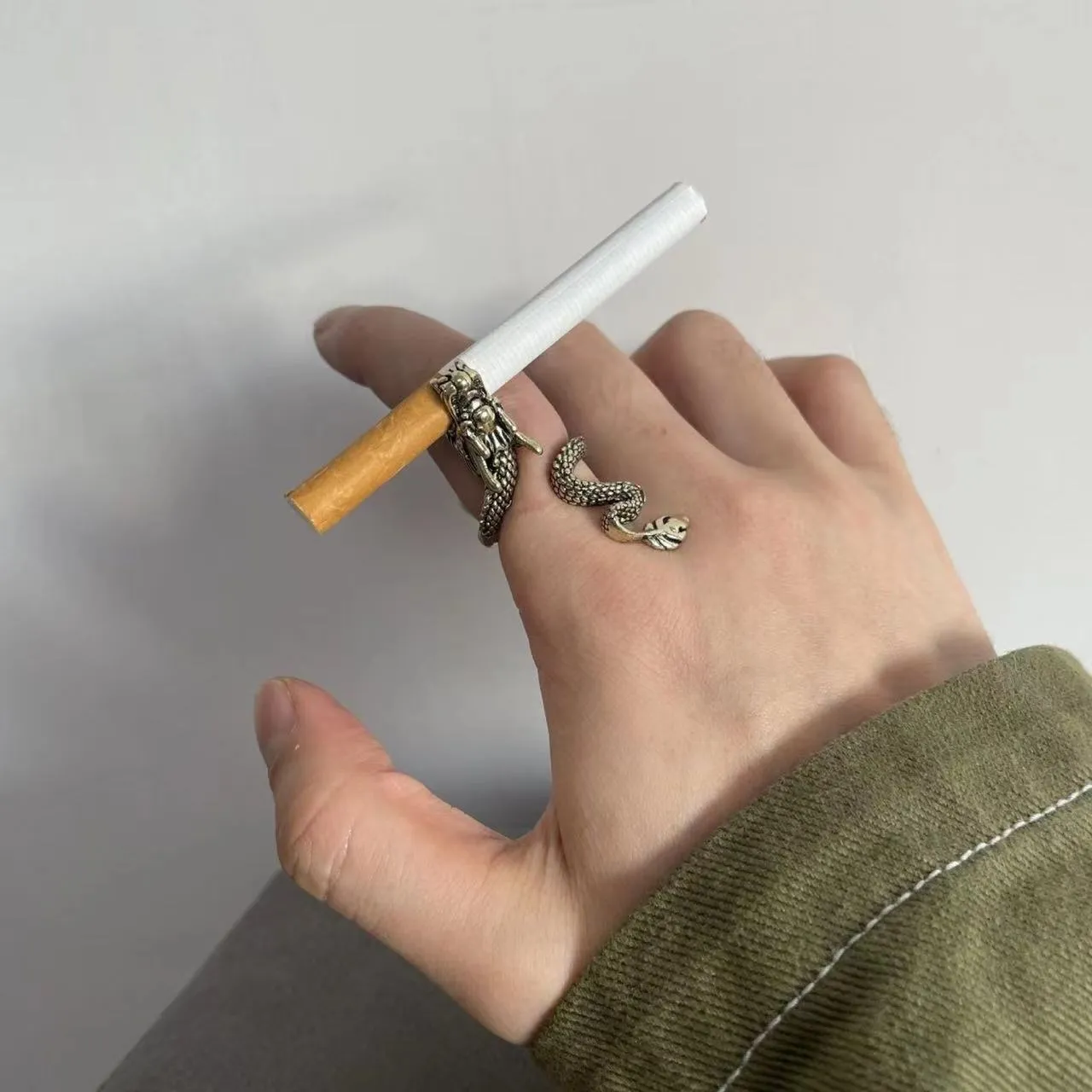 Cigarette Clip Ring Hipster Smoking Ring Ring... From 5,23 €