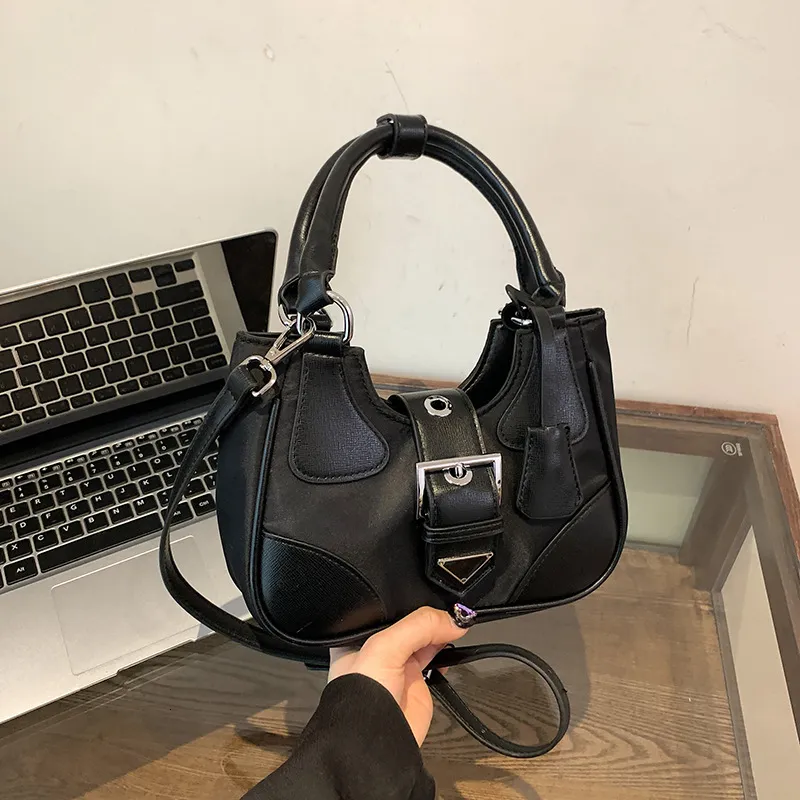 Chain Handbags Medium Nylon Shoulder Crossbody Bag with String Closure ...