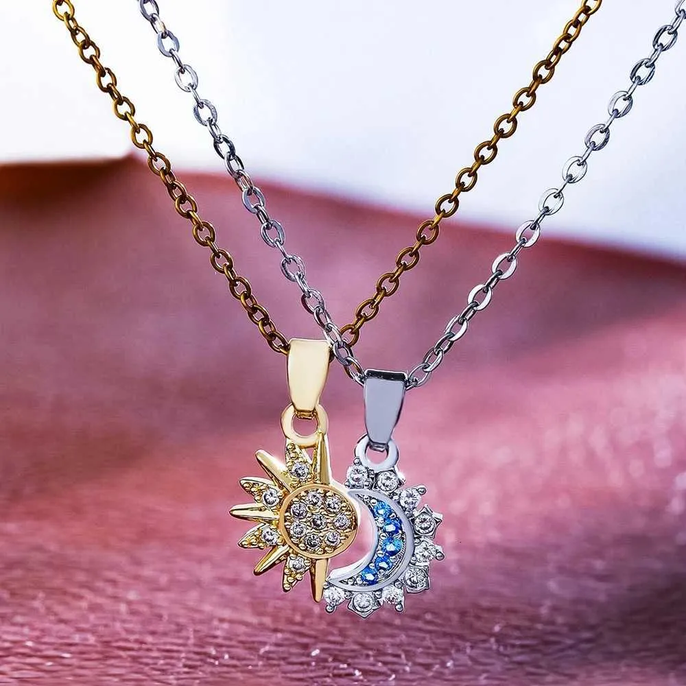 Personalized Retro Detachable Magnetic Design Stacked Wear Womens Diamond Sun Moon Necklace Set Couple Gift M251216_voghion.com