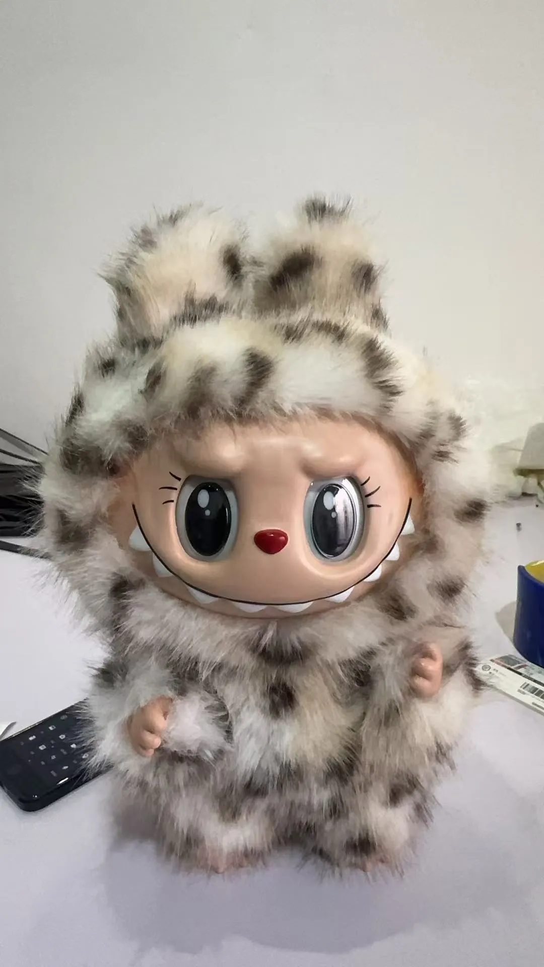 LABUBU Time To Chill シリーズ 37 センチメートルビニールぬいぐるみ