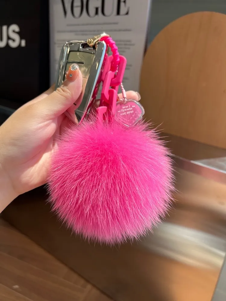 かわいいふわふわリアルフォックスファーポンポンキーホルダー女性用 