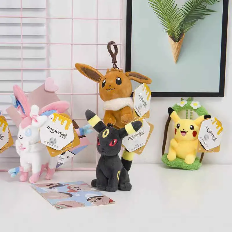 公式ポケモン キーホルダー ピカチュウ ぬいぐるみ イーブイ