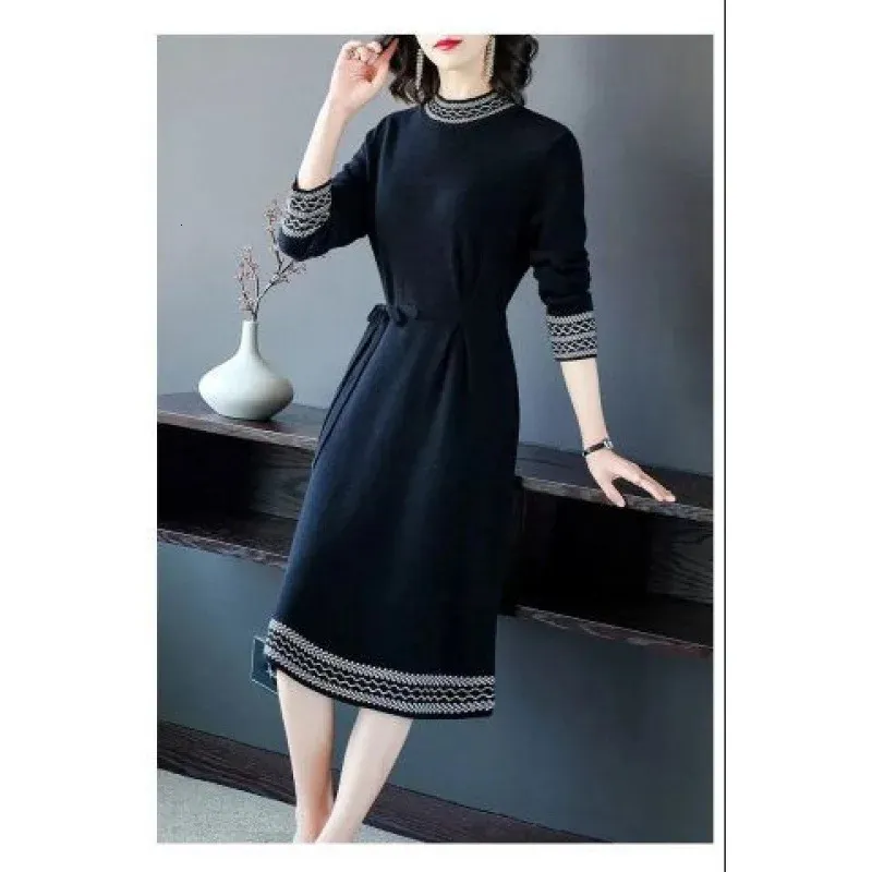 fleece lined dress baleaf Women's Sweatshirt Dress Winter Fleece Lined Dress Quarter Zip Cover Up Water Resistant Warm Outdoor with Pocket Black XS at Amazon Women's Clothing store