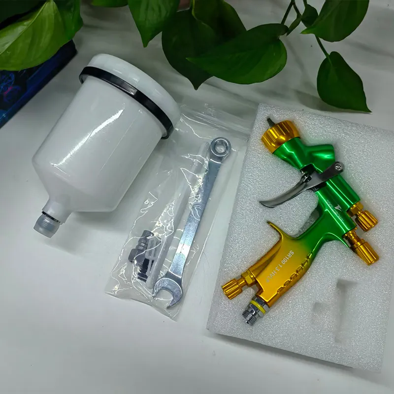 High-mist HVLP pneumatic spray gun for automotive topcoat, clear coat and paint spray gun