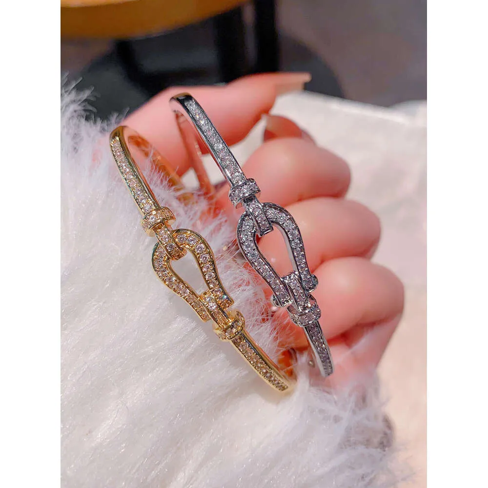 Luxury Bracelet Men's Micro-Inlaid Horseshoe Design Black Crystal ...