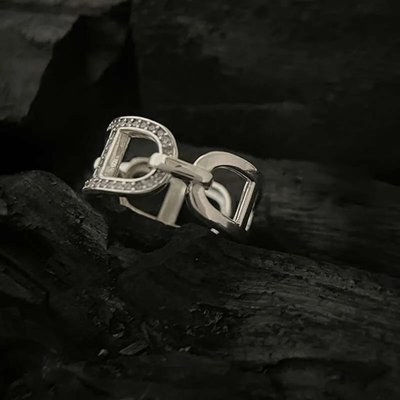 Anello di design con naso di maiale, gioiello minimalista di lusso._voghion.com