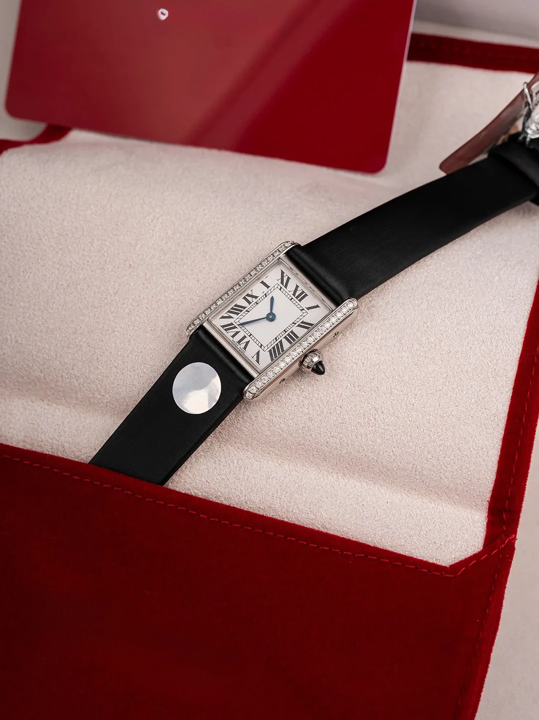 WQXE Tanks Watches for Women - Luxury Quartz Movement Leather Strap ...