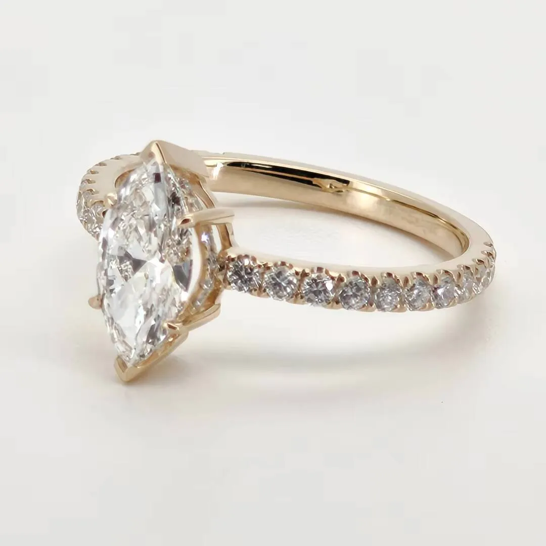 IGI認定 1/3カラット 天然ダイヤモンド スターリングシルバー ハート型 スタッドピアス レディース (J-Kカラー I2-I3クラリティ)