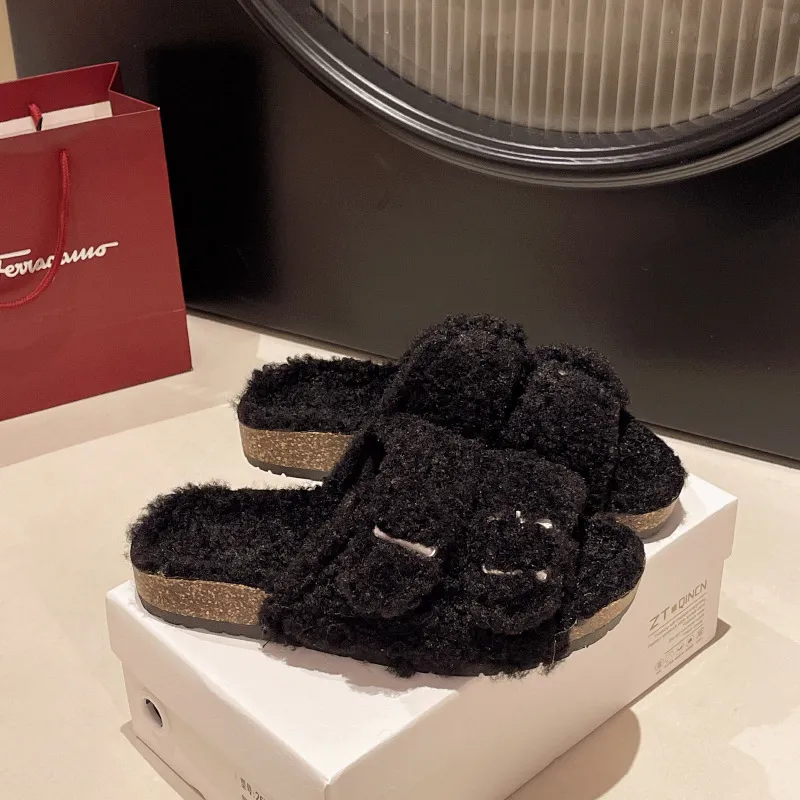Free Delivery Slipper Shoes Fashionable Simple Cork Insoles Are Breathable And Not Tiring To Wear For A Long Time_voghion.com